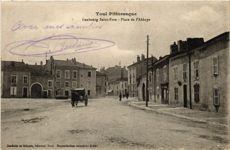 Carte postale ancienne Toul Pittoresque - Faubourg Saint-Evre à Toul