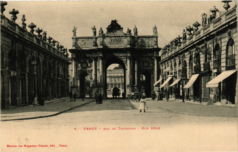 Carte postale ancienne Nancy - Arc de Triomphe à Nancy