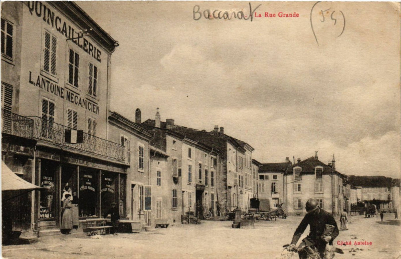 Carte postale ancienne Baccaran - La Rue Grande
