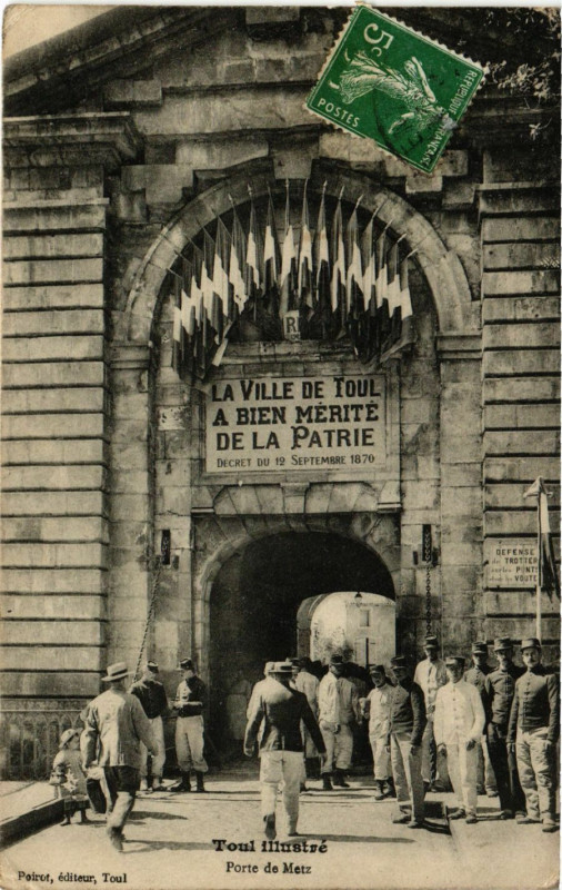 Carte postale ancienne Porte de Metz