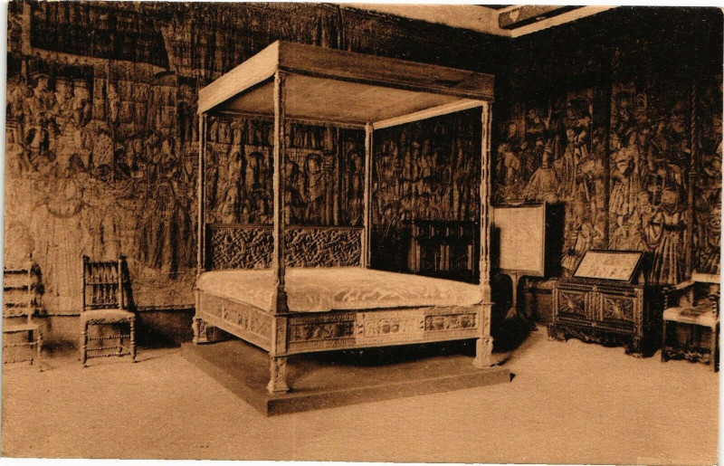 Carte postale ancienne Nancy-Musée Historique Lorrain au Palais Ducal à Nancy
