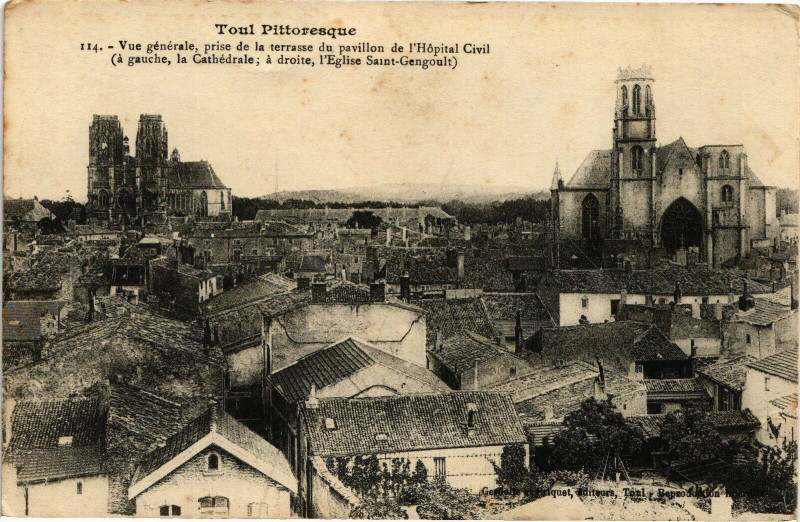 Carte postale ancienne Toul-Vue générale prise  de la terrasse du pavillon de l'Hópital à Toul