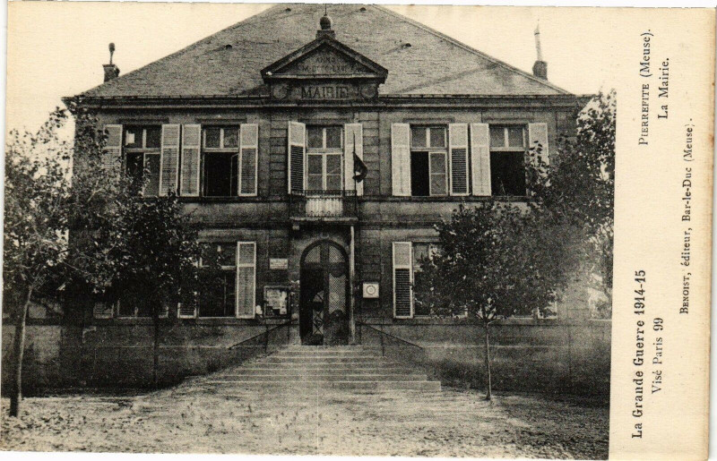 Carte postale ancienne Pierrefite-La Mairie