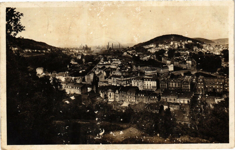 Carte postale ancienne Longwy-Vue générale à Longwy