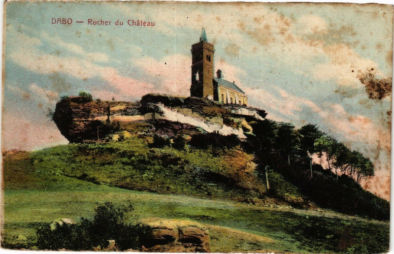 Carte postale ancienne Dabo-Rocher du Cháteau
