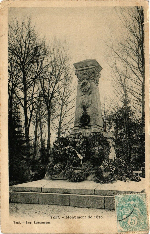 Carte postale ancienne Toul-Monument de 1870 à Toul