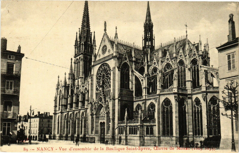 Carte postale ancienne Nancy-Vue d'ensemble de la Basilique Saint Epvre à Nancy