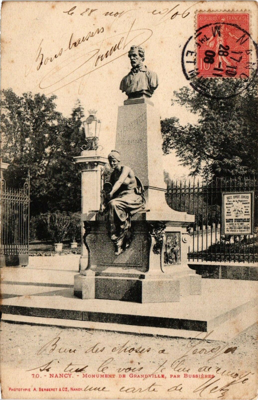 Carte postale ancienne Nancy-Monument de Grandville à Nancy