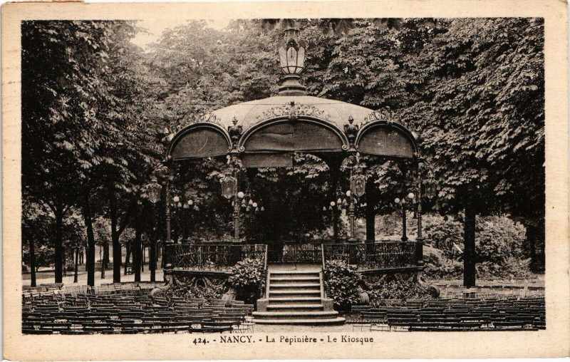 Carte postale ancienne Nancy-La Pépiniére-Le Kiosque à Nancy
