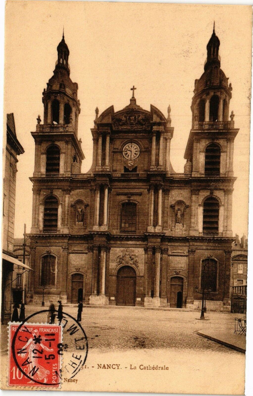 Carte postale ancienne Nancy-La Cathédrale à Nancy
