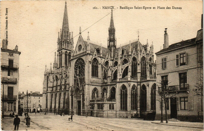 Carte postale ancienne Nancy-Basilique Saint Epvre et Place des Dames à Nancy