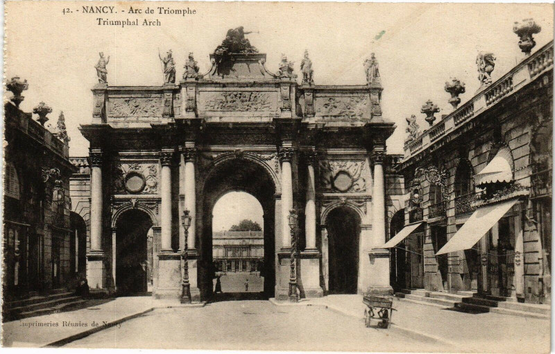 Carte postale ancienne Nancy-Arc de Triomphe-Triumphal Arch à Nancy