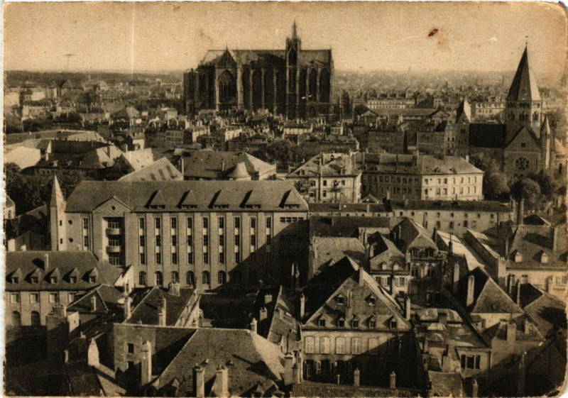 Carte postale ancienne Metz - Panorama à Metz