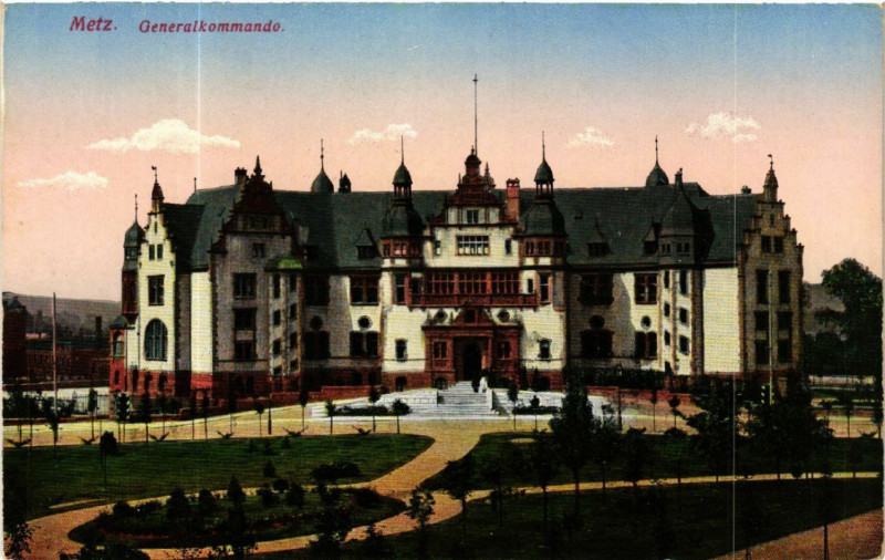 Carte postale ancienne Metz - généralkommande à Metz