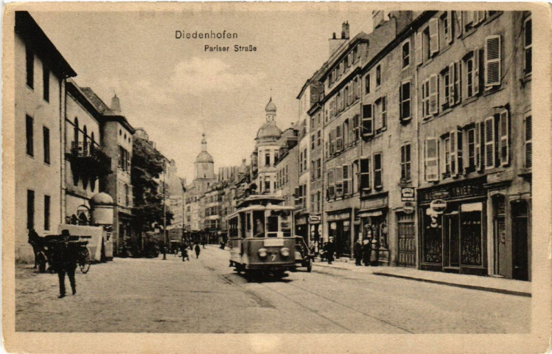 Carte postale ancienne Diedenhofen - Pariser Strasse