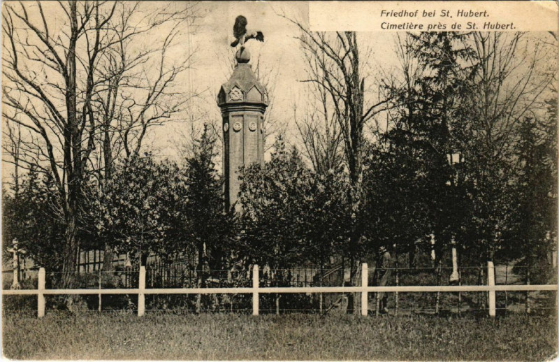 Carte postale ancienne Friedhof bei Saint-Hubert - Cimetiere pres de Saint-Hubert à Saint-Hubert