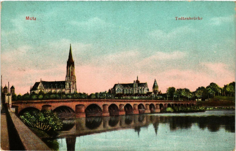 Carte postale ancienne Metz Todtenbrucke à Metz