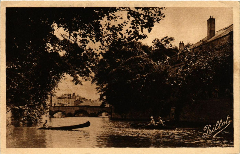 Carte postale ancienne Metz - Mosel an der Esplanade à Metz