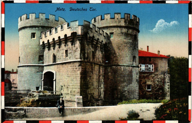 Carte postale ancienne Metz Deutsches Tor à Metz