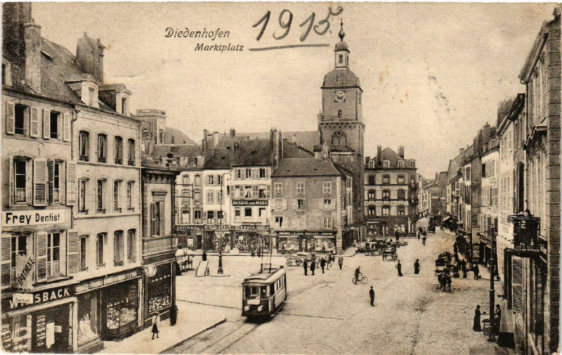 Carte postale ancienne Diedenhofen - Marktplatz