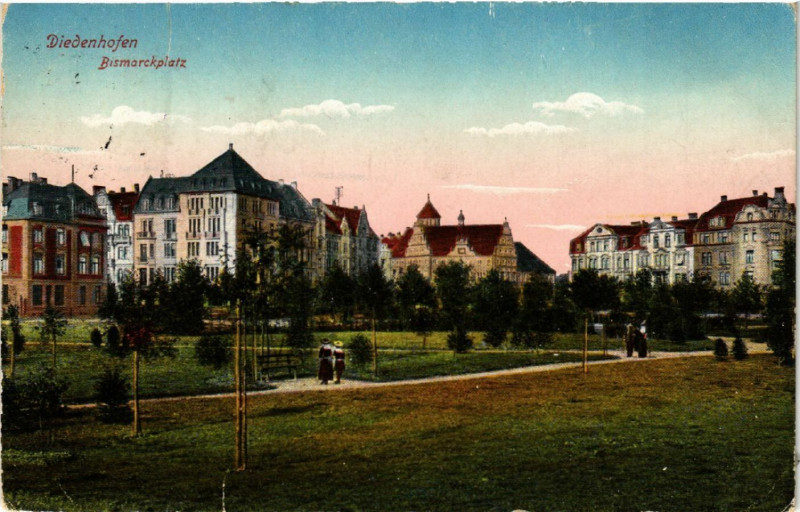 Carte postale ancienne Diedenhofen - Bismarcktplatz
