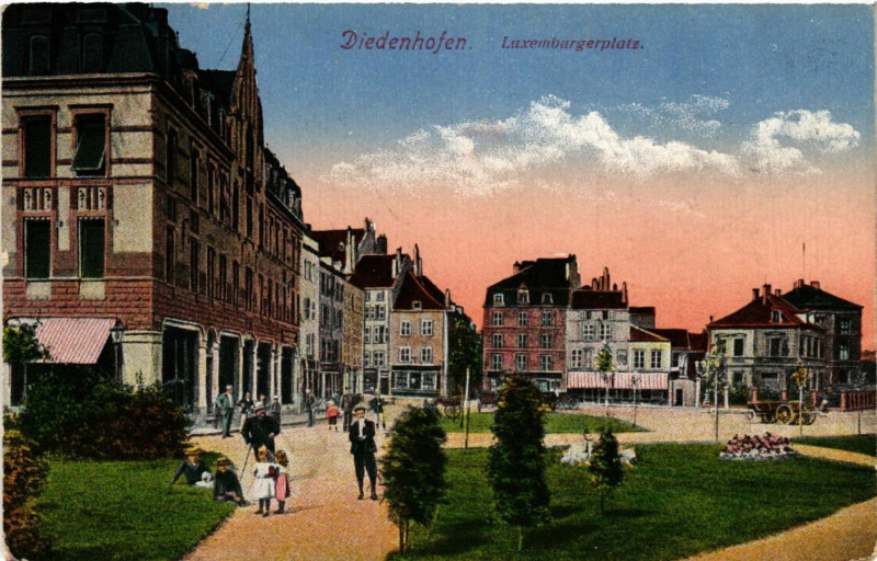 Carte postale ancienne Diedenhofen - Luxemburgerplatz