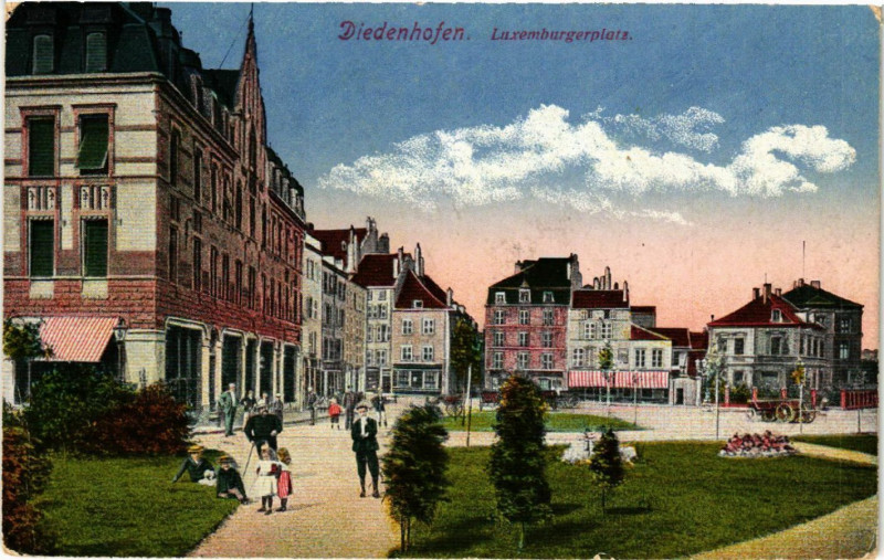 Carte postale ancienne Diedenhofen - Luxemburgerplatz