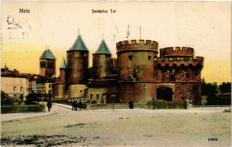 Carte postale ancienne Metz Deutsches Tor à Metz