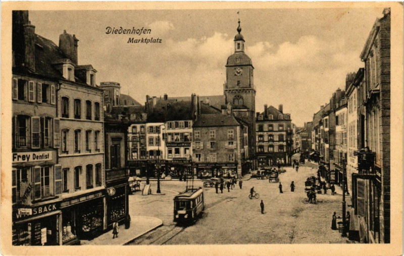 Carte postale ancienne Diedenhofen Marktplatz