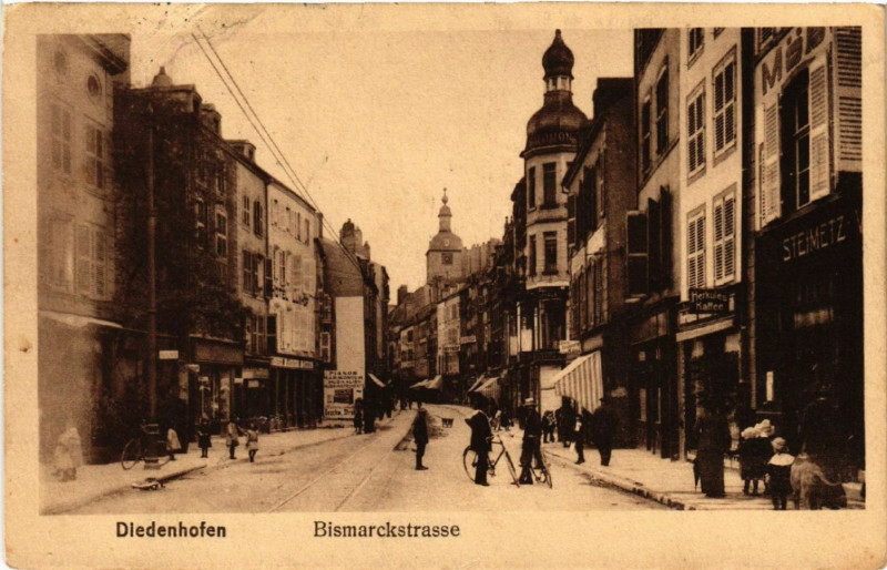 Carte postale ancienne Diedenhofen Bismarckstrasse