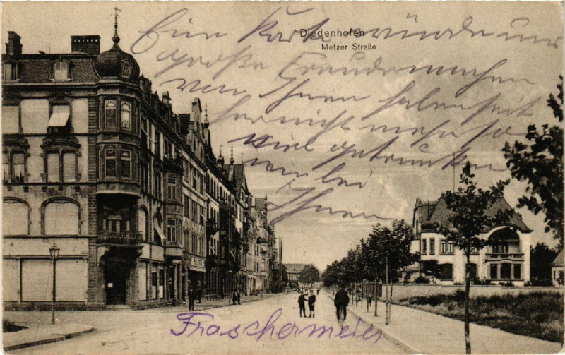 Carte postale ancienne Diedenhofen - METZer Strasse à Metz