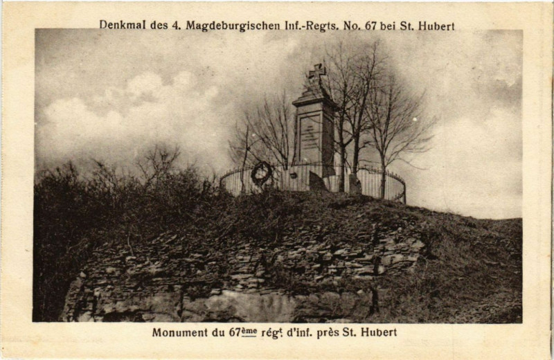 Carte postale ancienne Denkmal des 4 Magdeburgischen Inf -Regrts No 67 bei Saint-Hubert à Saint-Hubert