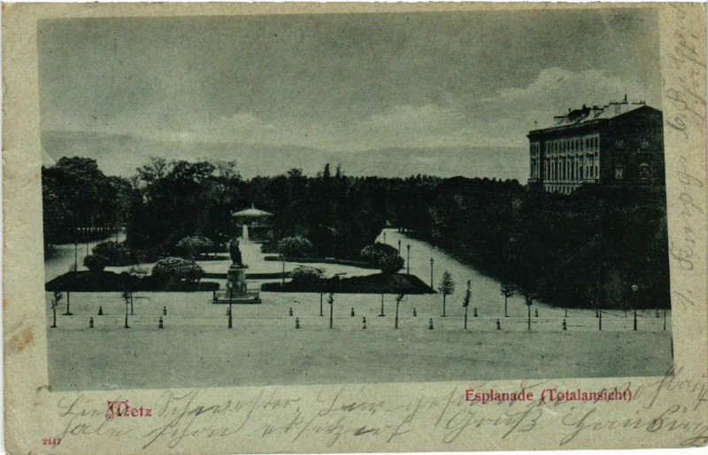 Carte postale ancienne Metz - Esplanade à Metz