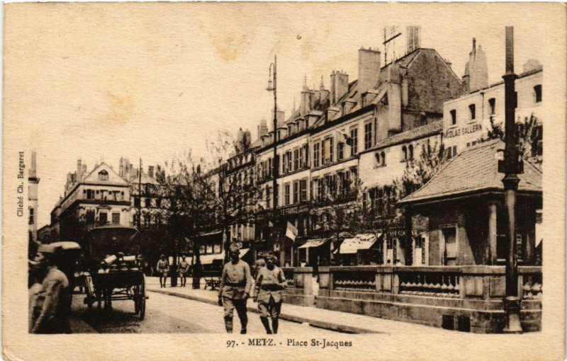 Carte postale ancienne Metz - Place Saint-Jacques à Metz
