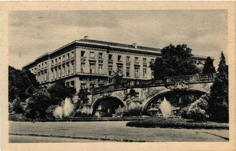 Carte postale ancienne Metz - Justizpalast à Metz