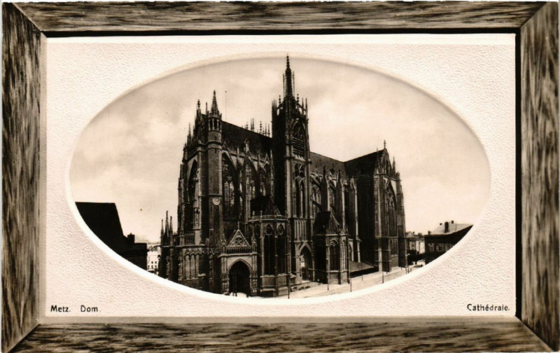 Carte postale ancienne Metz - Dom - Cathedrale à Metz