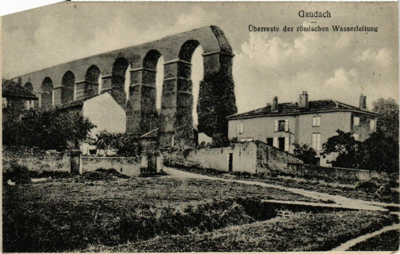 Carte postale ancienne Gaudach - Uberreste der romischen Wasserleitung