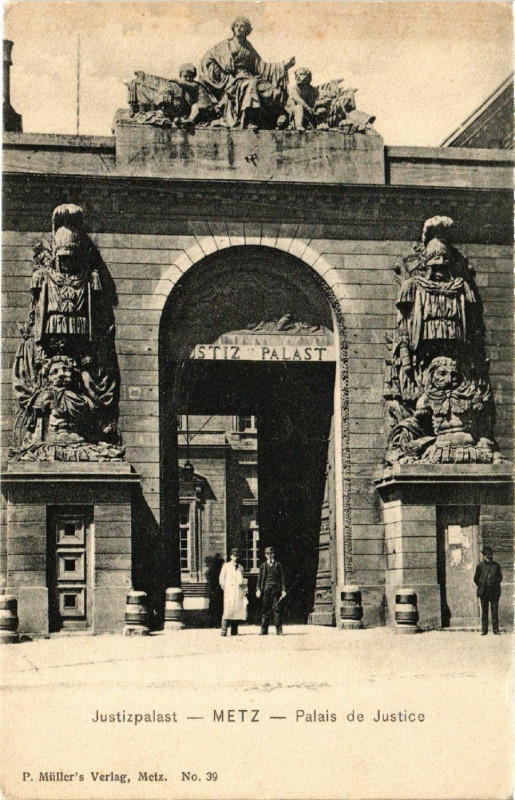 Carte postale ancienne Justizpalast - Metz à Metz
