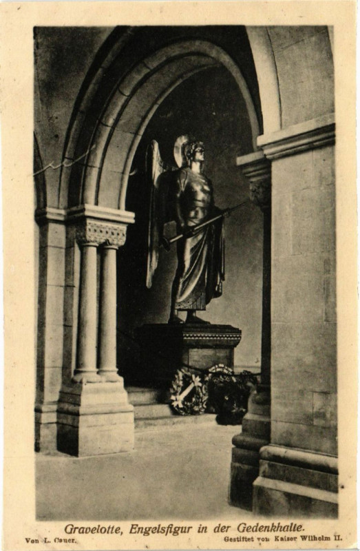 Carte postale ancienne Gravelotte Engelsfigur in der Gedenkhalle à Gravelotte
