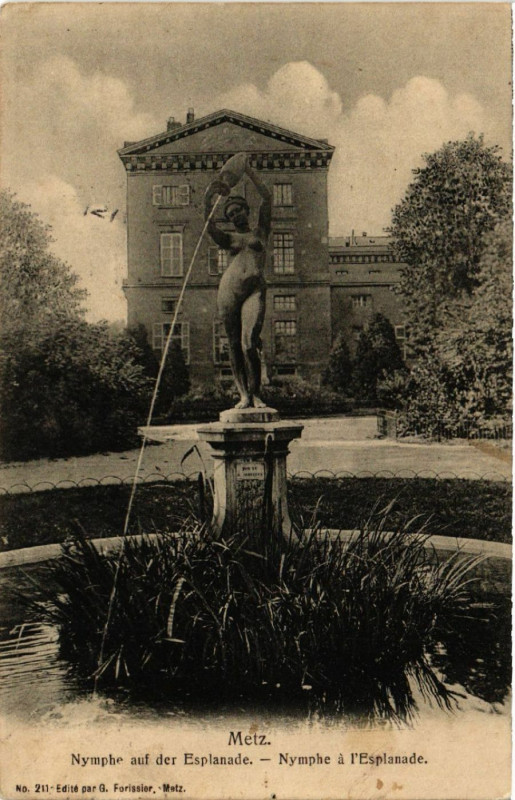 Carte postale ancienne Metz Nymohe auf der Esplanade à Metz