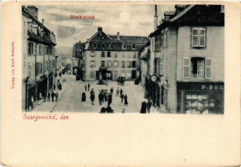 Carte postale ancienne Saargemund - Marktplatz