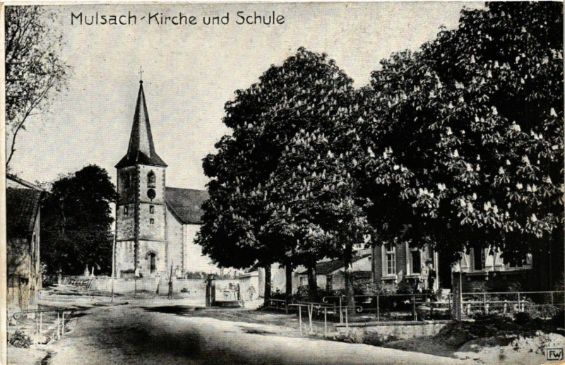 Carte postale ancienne Moussey - Mulsach - Kirche und Schule à Moussey