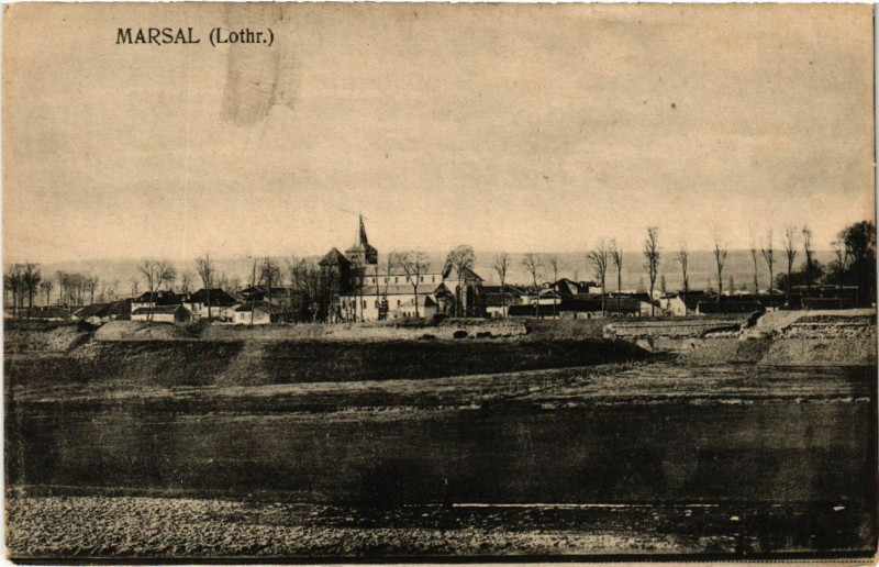 Carte postale ancienne Marsal - Lothr. - Vue à Marsal