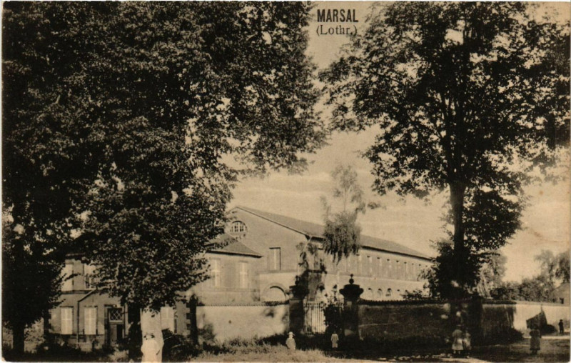 Carte postale ancienne Marsal - Lothr. - Scene à Marsal