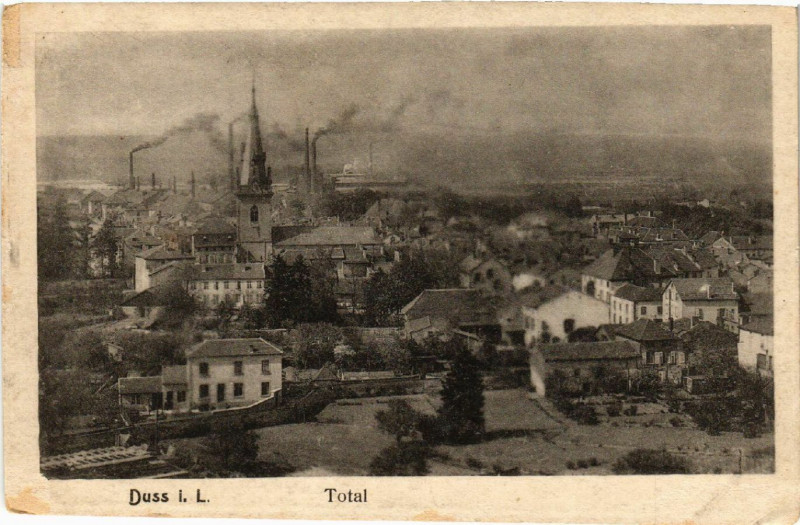 Carte postale ancienne Dieuze - Duss i. L. - Total - Vue à Dieuze