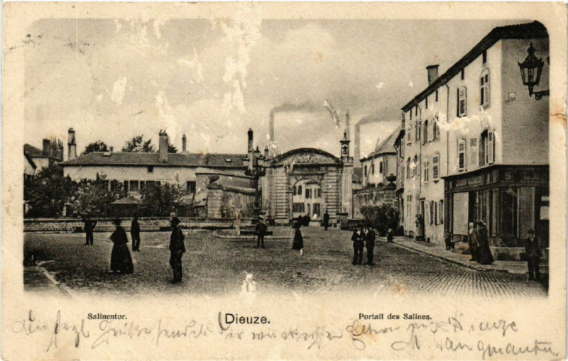 Carte postale ancienne Dieuze - Duss i. L. - Portail des Salines - Salinentor à Dieuze