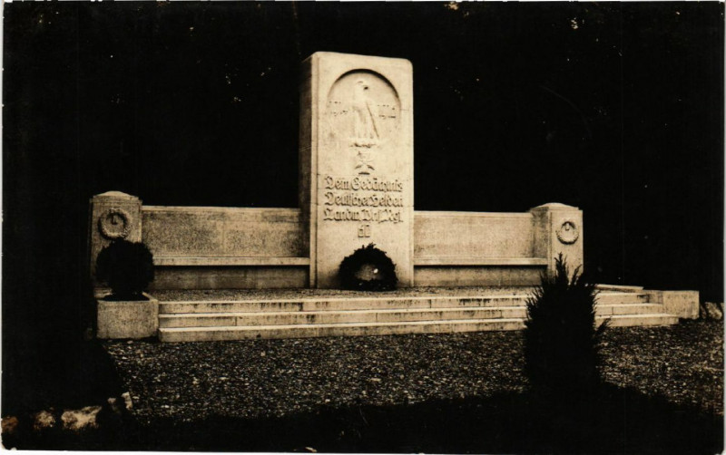 Carte postale ancienne Cambrai - Lothringen - Monument