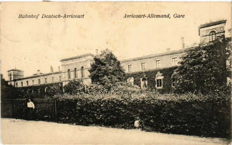 Carte postale ancienne Bahnhof Deutsch-Avricourt à Avricourt