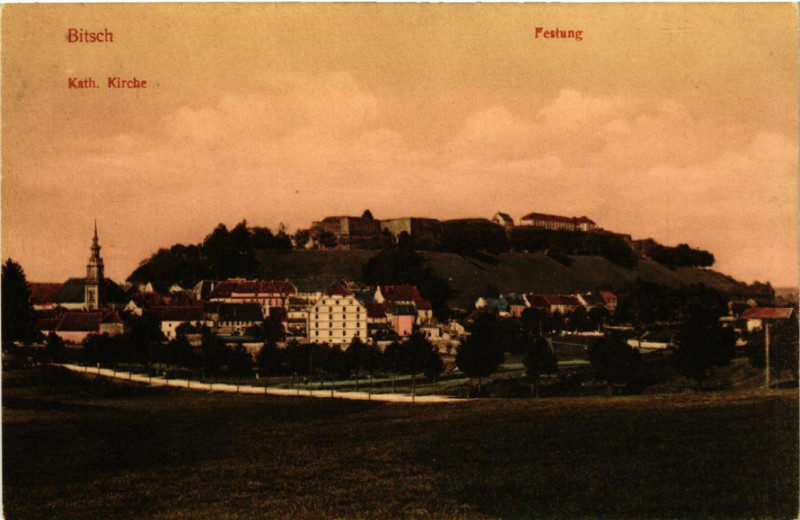 Carte postale ancienne Bitsch - Festung