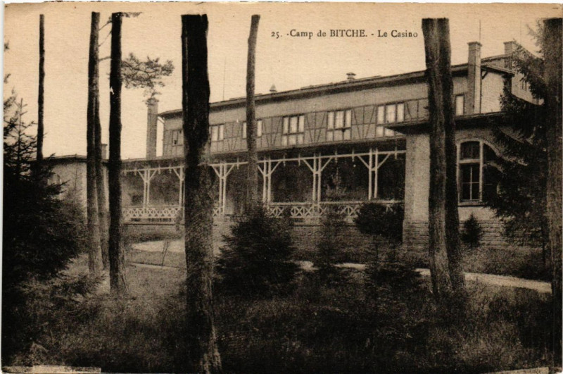 Carte postale ancienne Camp de Bitche - Le Casino à Bitche